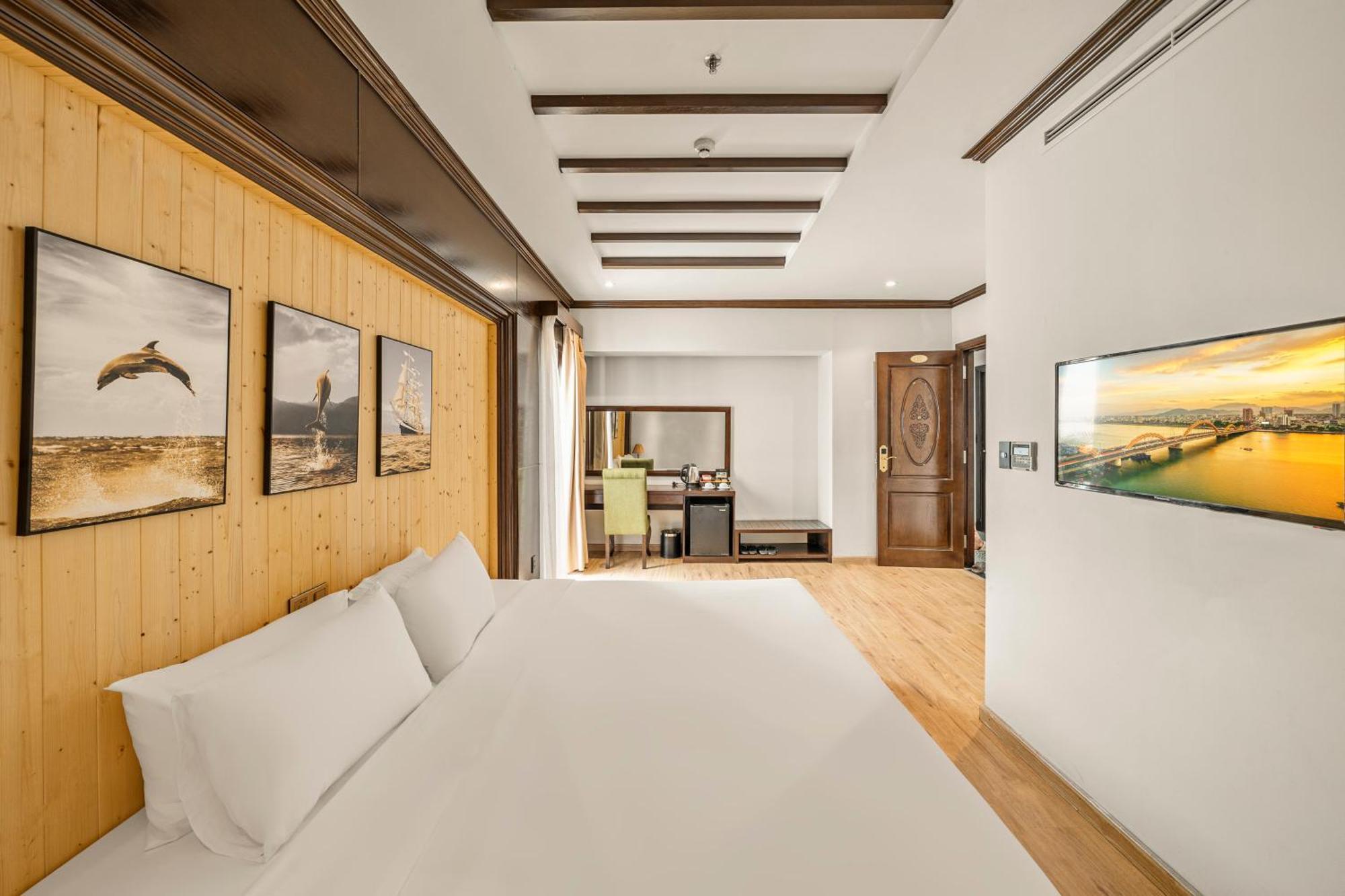 Palazzo Luxury Hotel Дананг Экстерьер фото