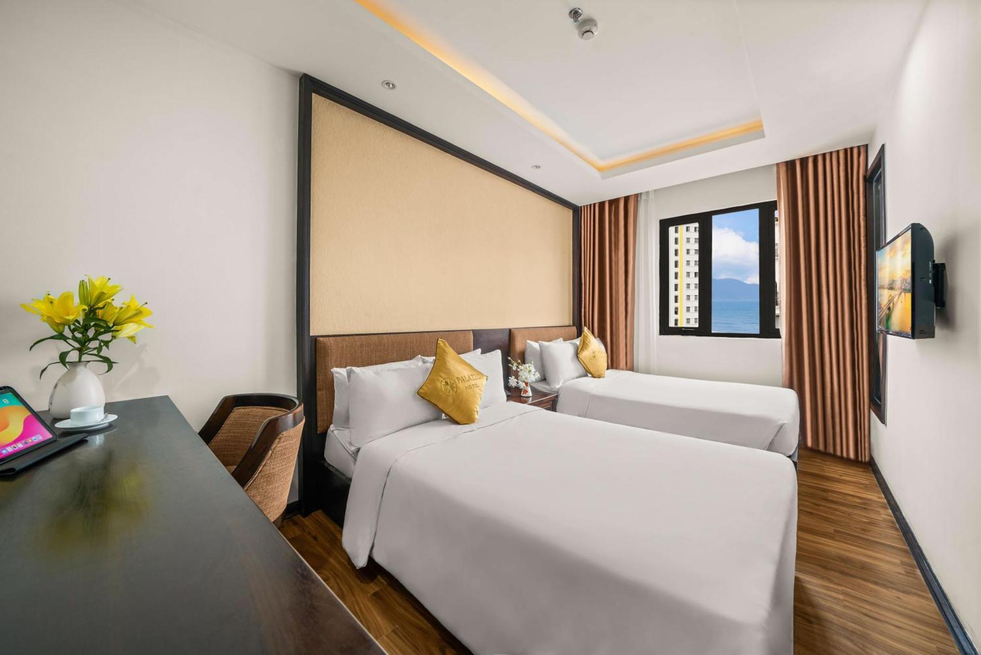 Palazzo Luxury Hotel Дананг Экстерьер фото